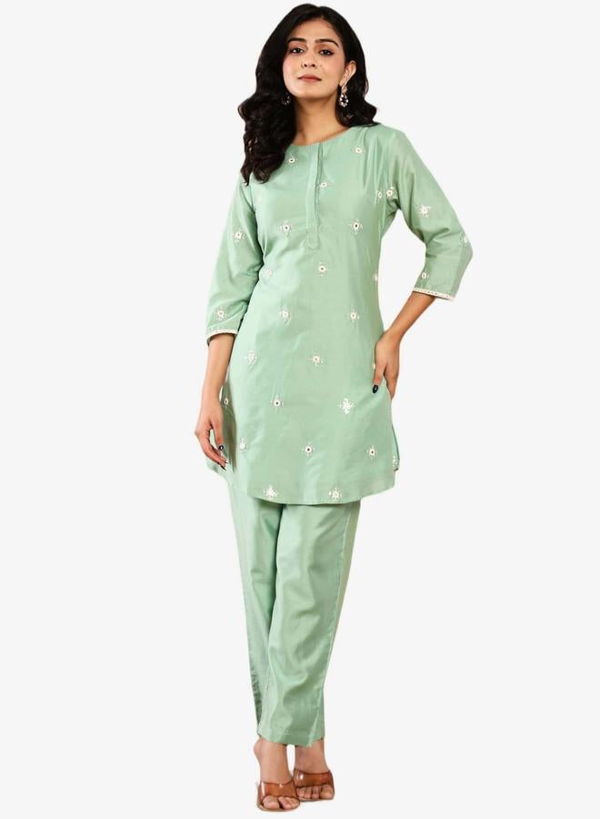 KASYA Women Pastel Green Embroidered Tunic and Pants Co-Ords - Image 1